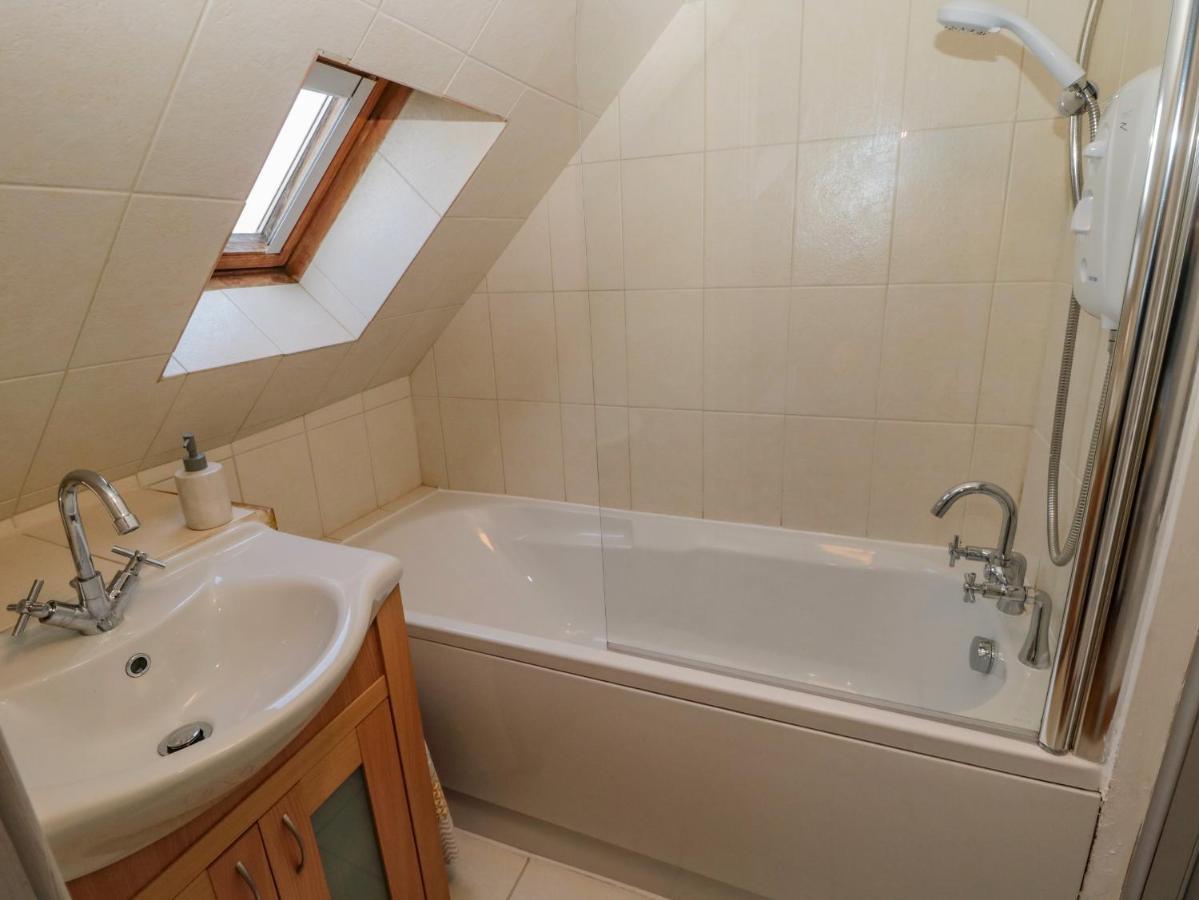 Twincote Villa Уулер Екстериор снимка